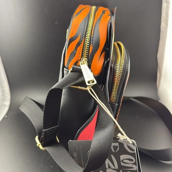 Loungefly Disney Winnie The Pooh Tigger Halloween Cosplay Crossbody Bag - Picture 2 of 7